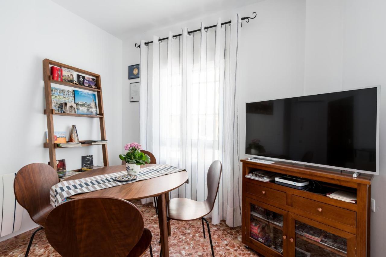 Anna - Triana Apartment Seville Exterior photo